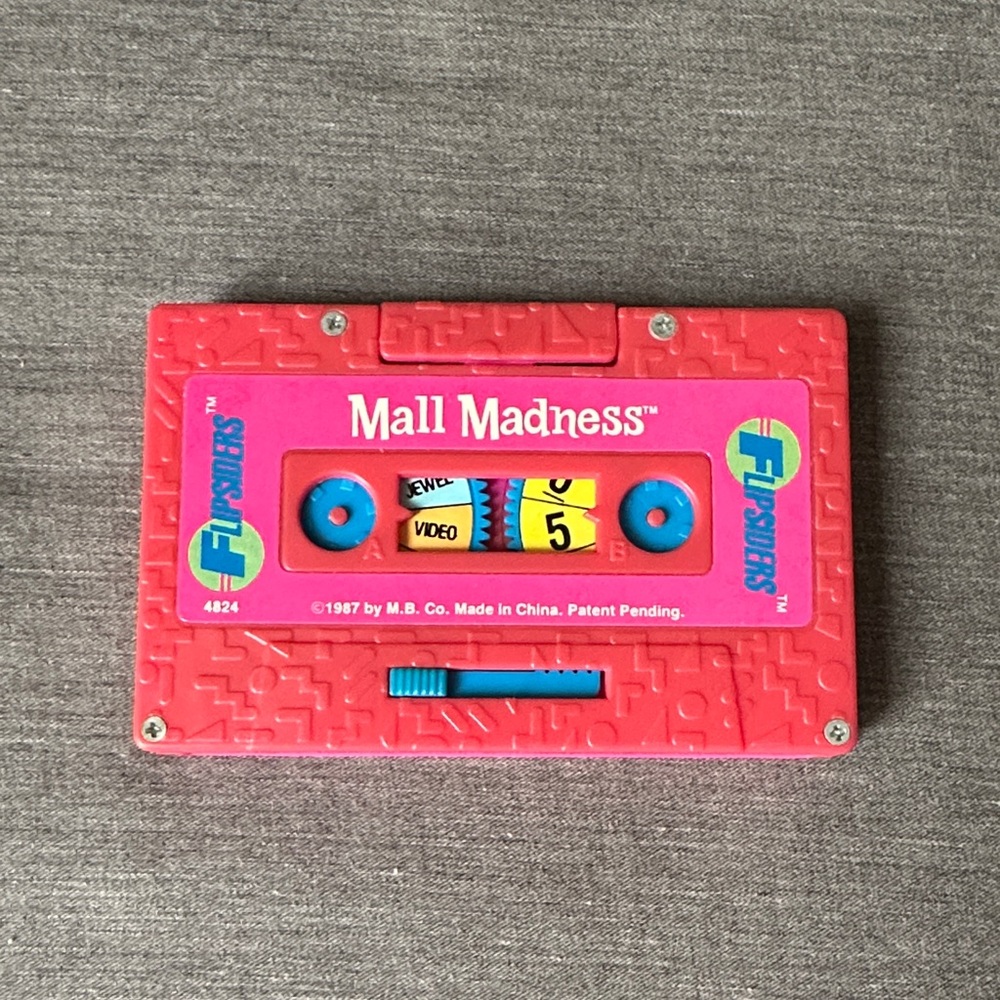 Vintage Mall Madness Travel Board Game
